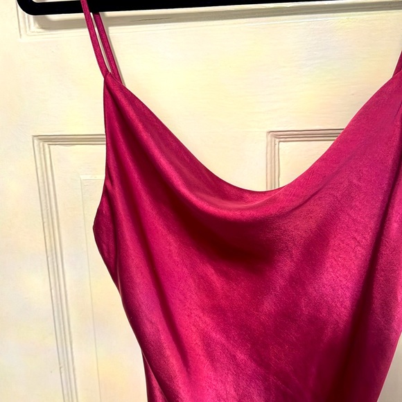 HONEY - shiny hot pink party dress size S - Picture 3 of 4